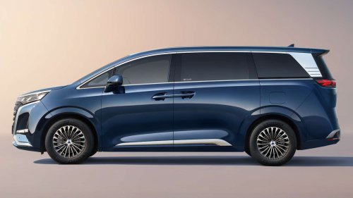 Denza D9 DM-i goes global – PHEV luxury MPV, 353 PS, 210 km WLTP EV range, 559 kW Flash Charging