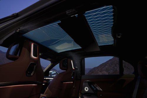 2026 BMW 7 Series facelift – G70 LCI gets Panoramic iDrive, i7 with up to 708 km WLTP range, 250 kW DCFC