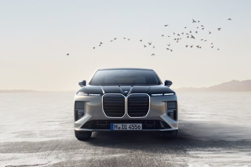2026 BMW 7 Series facelift – G70 LCI gets Panoramic iDrive, i7 with up to 708 km WLTP range, 250 kW DCFC