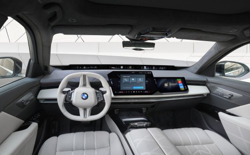 2026 BMW 7 Series facelift – G70 LCI gets Panoramic iDrive, i7 with up to 708 km WLTP range, 250 kW DCFC