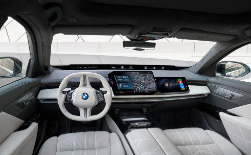 2026 BMW 7 Series facelift – G70 LCI gets Panoramic iDrive, i7 with up to 708 km WLTP range, 250 kW DCFC