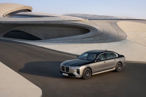 2026 BMW 7 Series facelift – G70 LCI gets Panoramic iDrive, i7 with up to 708 km WLTP range, 250 kW DCFC