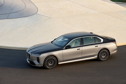2026 BMW 7 Series facelift – G70 LCI gets Panoramic iDrive, i7 with up to 708 km WLTP range, 250 kW DCFC