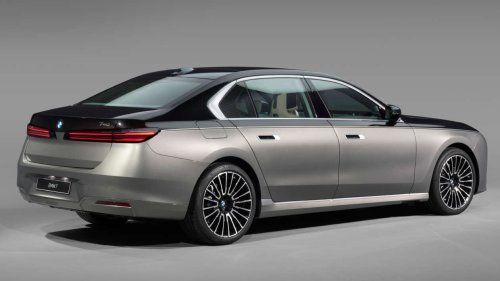 BMW, BMW i7, 2026 BMW 7 Series facelift – G70 LCI gets Panoramic iDrive, i7 with up to 708 km WLTP range, 250 kW DCFC