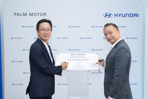 Hyundai, Hyundai Petaling Jaya opens, operated by Palm Motor