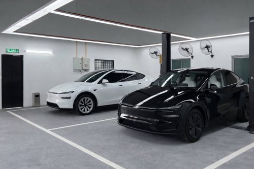 Tesla Approved Body Collision Center – Hap Seng opens two new repair facilities in Melaka and Kuching