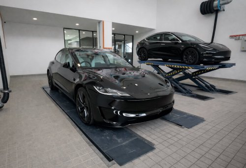 Tesla Approved Body Collision Center – Hap Seng opens two new repair facilities in Melaka and Kuching