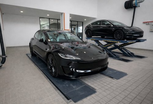 Tesla Approved Body Collision Center – Hap Seng opens two new repair facilities in Melaka and Kuching