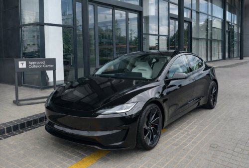 Tesla Approved Body Collision Center – Hap Seng opens two new repair facilities in Melaka and Kuching