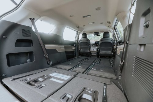 Kia Carnival 8-seater launched in Malaysia – 2-3-3 layout, ADAS, 12 Bose speakers, RM238,888 nett
