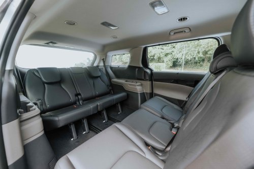 Kia, Kia Carnival, Kia Carnival 8-seater launched in Malaysia – 2-3-3 layout, ADAS, 12 Bose speakers, RM238,888 nett