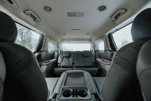 Kia Carnival 8-seater launched in Malaysia – 2-3-3 layout, ADAS, 12 Bose speakers, RM238,888 nett