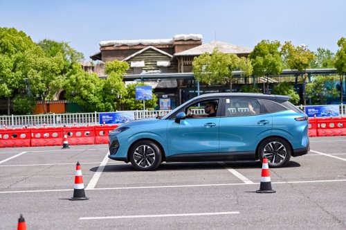 Lepas L4 EV, L6 EV, L6 PHEV revealed in Beijing – would you like to see these NEVs in Malaysia?