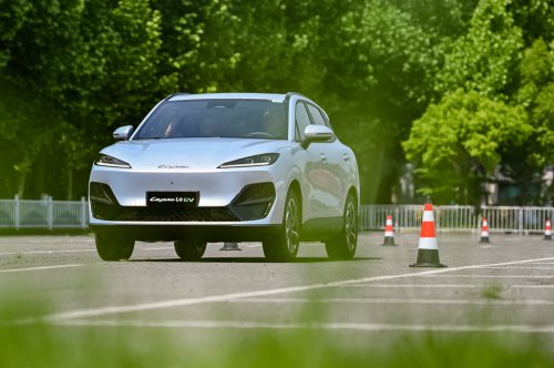 Lepas L4 EV, L6 EV, L6 PHEV revealed in Beijing – would you like to see these NEVs in Malaysia?