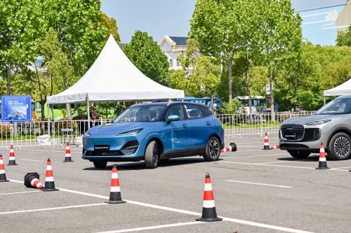 Lepas L4 EV, L6 EV, L6 PHEV revealed in Beijing – would you like to see these NEVs in Malaysia?