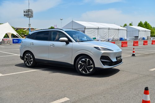 Lepas L4 EV, L6 EV, L6 PHEV revealed in Beijing – would you like to see these NEVs in Malaysia?
