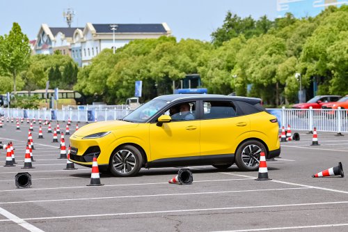 Lepas L4 EV, L6 EV, L6 PHEV revealed in Beijing – would you like to see these NEVs in Malaysia?