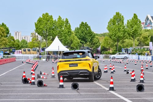 Lepas L4 EV, L6 EV, L6 PHEV revealed in Beijing – would you like to see these NEVs in Malaysia?