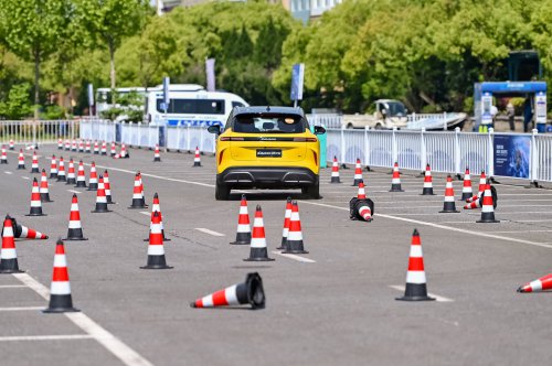 Lepas L4 EV, L6 EV, L6 PHEV revealed in Beijing – would you like to see these NEVs in Malaysia?