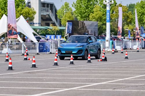 Lepas L4 EV, L6 EV, L6 PHEV revealed in Beijing – would you like to see these NEVs in Malaysia?