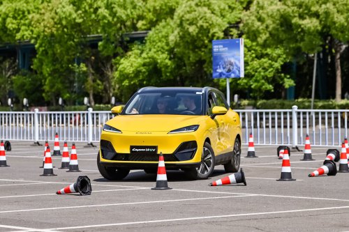 Lepas L4 EV, L6 EV, L6 PHEV revealed in Beijing – would you like to see these NEVs in Malaysia?