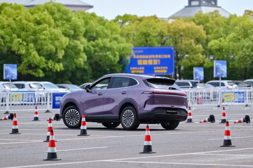 Lepas L4 EV, L6 EV, L6 PHEV revealed in Beijing – would you like to see these NEVs in Malaysia?