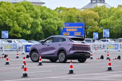 Lepas L4 EV, L6 EV, L6 PHEV revealed in Beijing – would you like to see these NEVs in Malaysia?