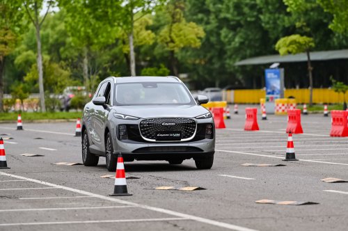 Lepas L4 EV, L6 EV, L6 PHEV revealed in Beijing – would you like to see these NEVs in Malaysia?