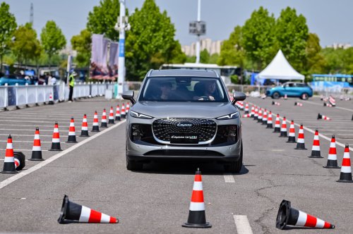Lepas L4 EV, L6 EV, L6 PHEV revealed in Beijing – would you like to see these NEVs in Malaysia?