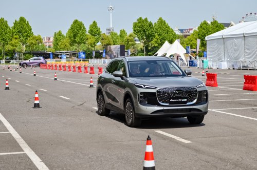 Lepas L4 EV, L6 EV, L6 PHEV revealed in Beijing – would you like to see these NEVs in Malaysia?