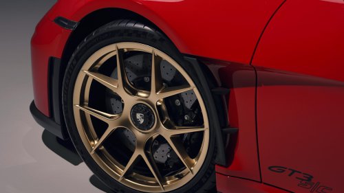 Porsche 911 GT3 S/C debuts – first-ever GT model with auto-folding roof; 510 PS NA, six-speed manual only