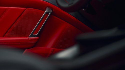 Porsche 911 GT3 S/C debuts – first-ever GT model with auto-folding roof; 510 PS NA, six-speed manual only