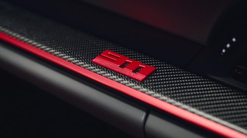 Porsche 911 GT3 S/C debuts – first-ever GT model with auto-folding roof; 510 PS NA, six-speed manual only
