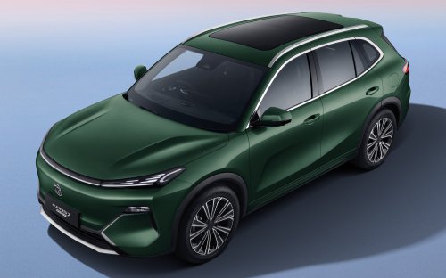 Proton eMas 7 PHEV gets new Emerald Green colour