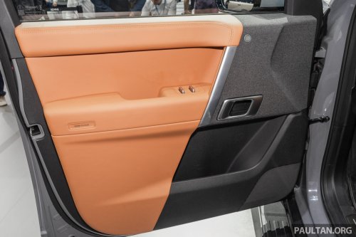 iCaur V27 shown in RHD – boxy REEV SUV with up to 455 PS, 210 km CLTC EV range coming to Malaysia