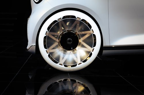 smart Concept #2 previews 2-seat EV – under 300 km range, Oct debut, coming to Malaysia under Proton?