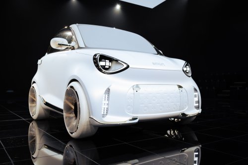 smart Concept #2 previews 2-seat EV – under 300 km range, Oct debut, coming to Malaysia under Proton?