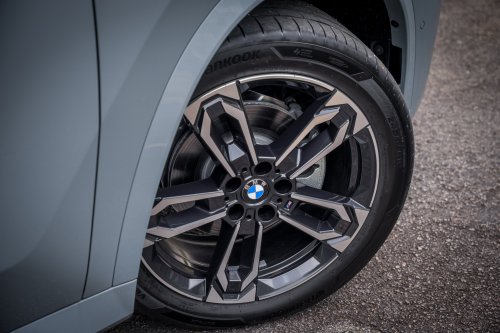 2026 BMW iX1 L official Malaysian pricing out – 204 PS eDrive20L, 433 km WLTP range, CBU China, RM253k