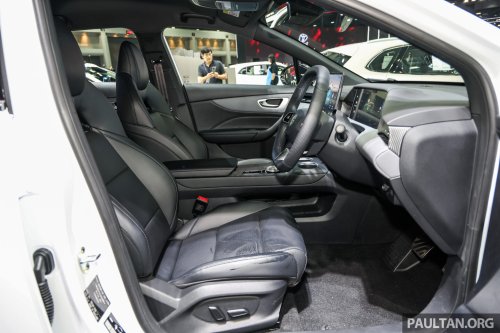 2026 MG4 in Thailand – same RWD EV hatch but with new interior, LFP batteries, around 460 km WLTP range