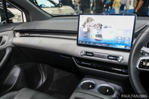 2026 MG4 in Thailand – same RWD EV hatch but with new interior, LFP batteries, around 460 km WLTP range