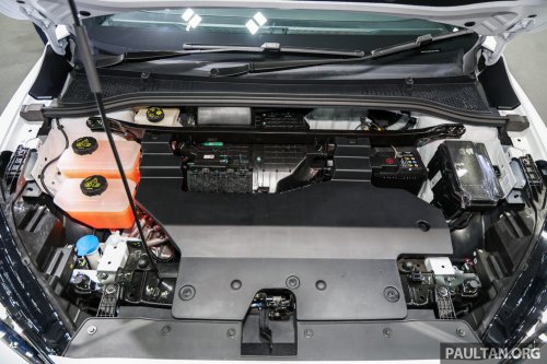 2026 MG4 in Thailand – same RWD EV hatch but with new interior, LFP batteries, around 460 km WLTP range