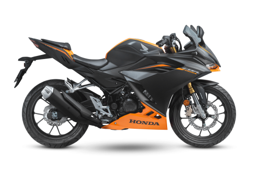 2026 Honda CBR150R in “Stealth” Black for Malaysia, priced at RM13,399, 16 hp, 13.7 Nm torque