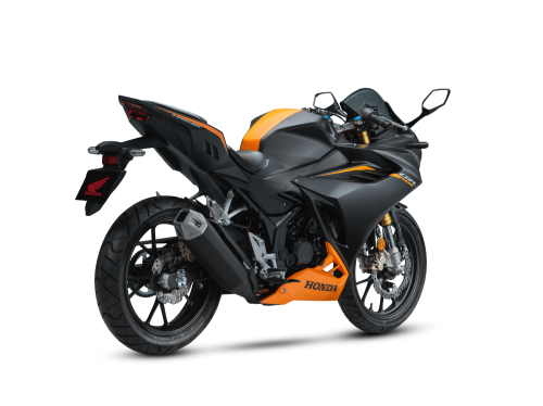 2026 Honda CBR150R in “Stealth” Black for Malaysia, priced at RM13,399, 16 hp, 13.7 Nm torque