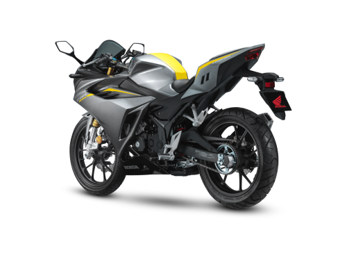 2026 Honda CBR150R in “Stealth” Black for Malaysia, priced at RM13,399, 16 hp, 13.7 Nm torque