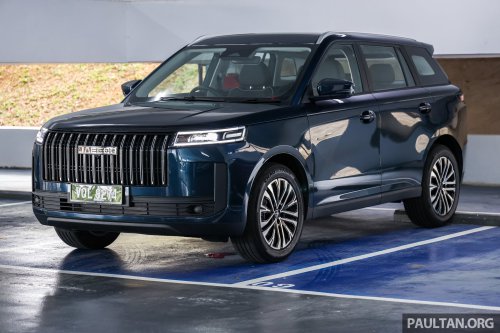 Jaecoo J5 in Malaysia – B-segment SUV with Level 2 ADAS, TÜV-certified pet-friendly upholstery; RM108k