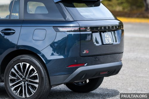 Jaecoo J5 in Malaysia – B-segment SUV with Level 2 ADAS, TÜV-certified pet-friendly upholstery; RM108k