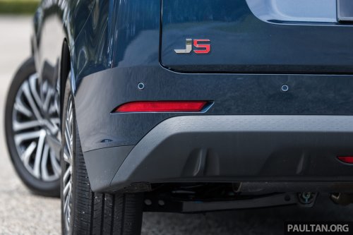Jaecoo J5 in Malaysia – B-segment SUV with Level 2 ADAS, TÜV-certified pet-friendly upholstery; RM108k