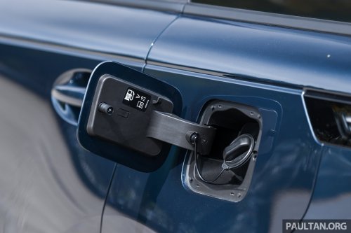 Jaecoo J5 in Malaysia – B-segment SUV with Level 2 ADAS, TÜV-certified pet-friendly upholstery; RM108k