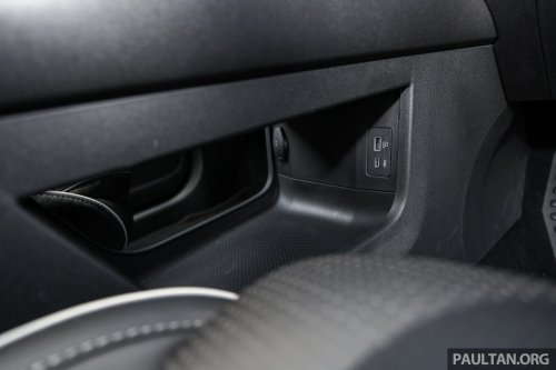 Jaecoo J5 in Malaysia – B-segment SUV with Level 2 ADAS, TÜV-certified pet-friendly upholstery; RM108k