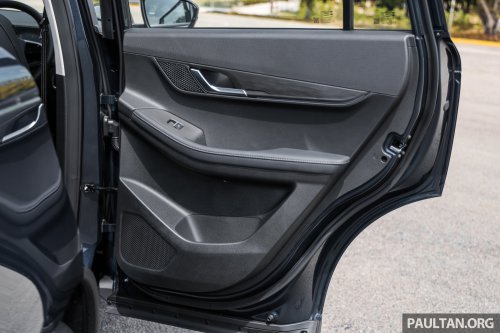 Jaecoo J5 in Malaysia – B-segment SUV with Level 2 ADAS, TÜV-certified pet-friendly upholstery; RM108k